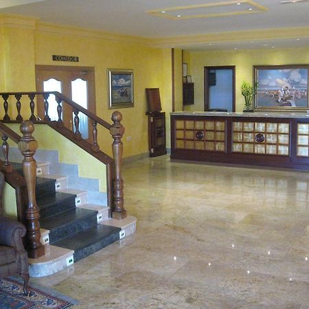 Hotel Restaurante San Roque Medina del Campo Zewnętrze zdjęcie