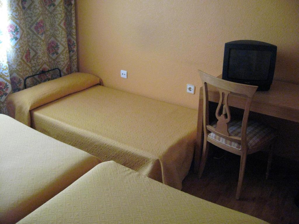 Hotel Restaurante San Roque Medina del Campo Pokój zdjęcie