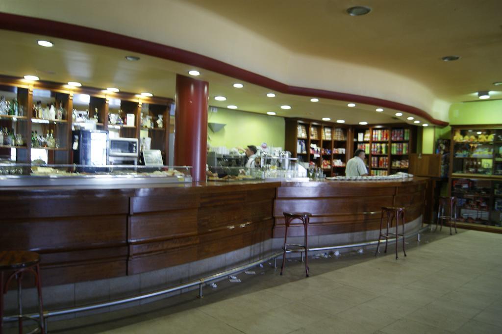 Hotel Restaurante San Roque Medina del Campo Zewnętrze zdjęcie